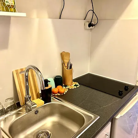 Appartement Studio Cosy 17Eme Parigi Esterno foto
