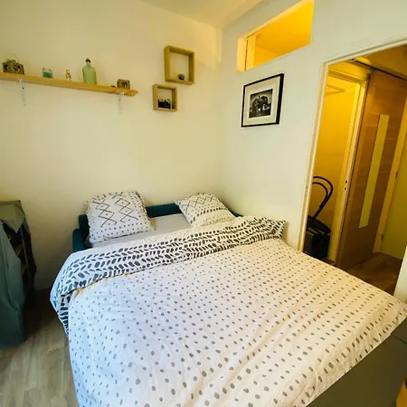Appartement Studio Cosy 17Eme Parigi Esterno foto